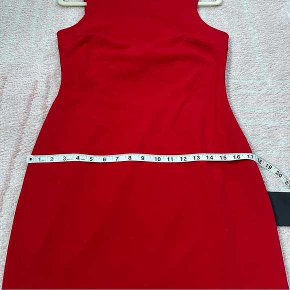 NWT LULUS Red Sleeveless Mini Dress Open Back Size Large - Picture 11 of 12